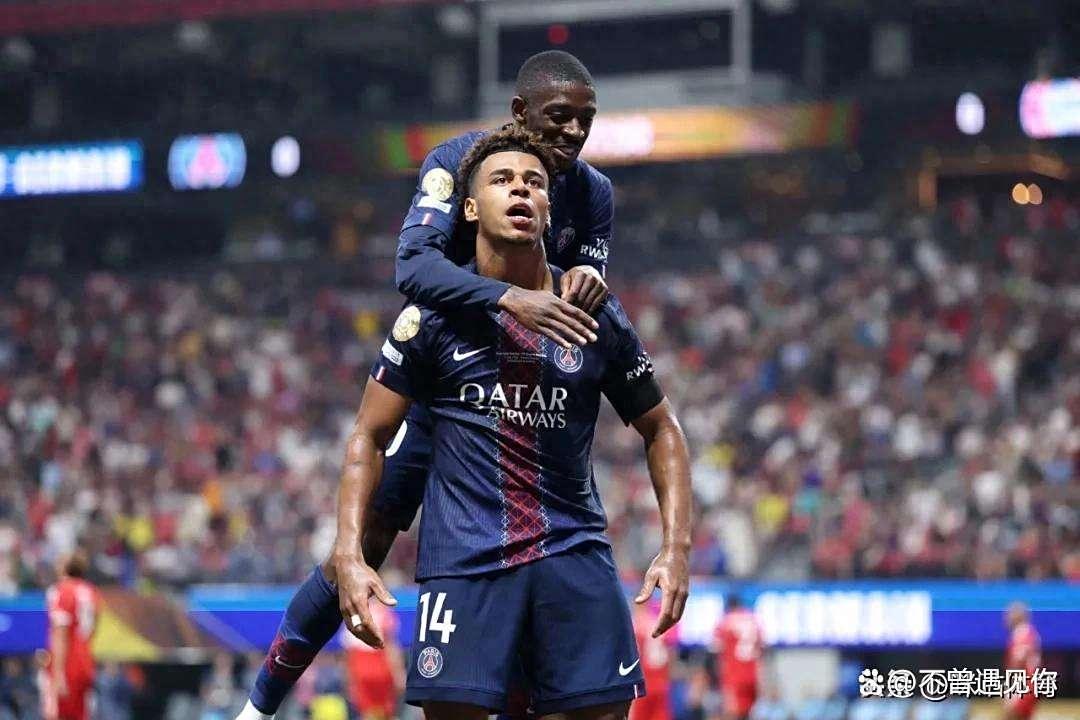 爱游戏官网转折点巴黎圣日耳曼临场应变,德甲冲刺阶段攻防权衡,悬念犹存,更衣室氛围转暖的简单介绍